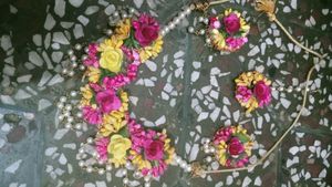 Floral Jewellery Set