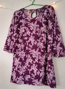 violet Pantaloons floral top