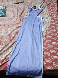 purple dress