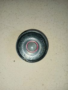 FREE 2 Speakers