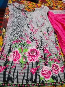 Beautiful Floral Print Kurta Set