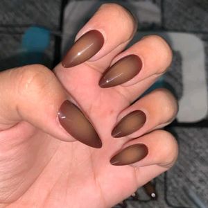 Trendy Brown Ombre Almond Nails