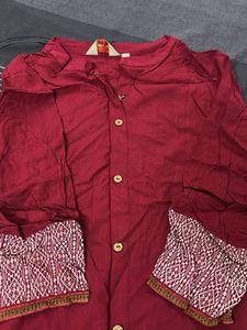 Maroon Kurta with Printed Sleeves