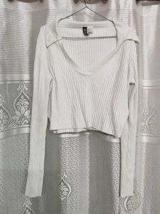 White Ribbed Collared Crop Top