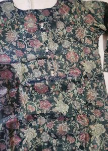 Elegant Floral Print Kurta