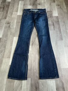 Low Rise Jeans