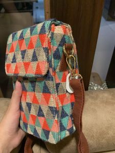 Geometric Pattern Crossbody Bag