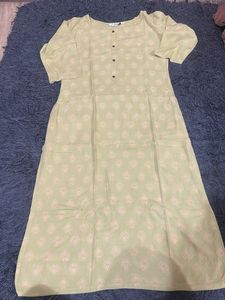 Elegant Green Floral Print Kurta