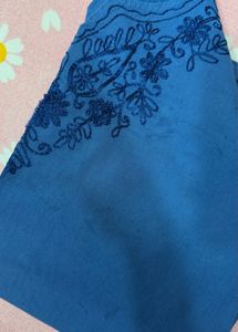 (XS) Blue Embroidered Cotton Kurta