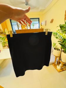 black mini skirt