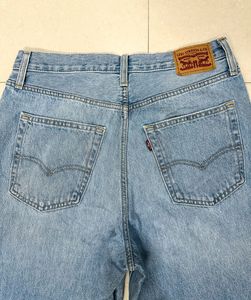 Levi's Light Wash Denim Baggy Jeans 🇺🇸