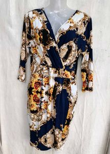 2829. Elegant Baroque Print Wrap Dress