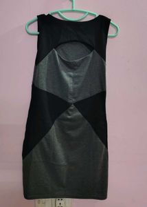 Sleek bodycon Dress