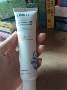 Plum Rice Water & Niacinamide Hybrid Sunscreen SPF