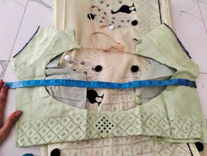 Cream Saree with Black Bird Motifs