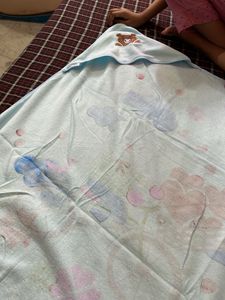 Baby towel with printCute Bear