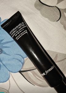 THE formularx Hydrashield Sunscreen SPF 50