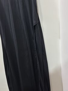Elegant Off-Shoulder Black Maxi Dress