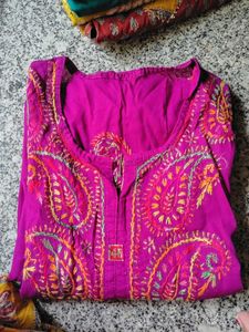 Embroidered Magenta Kurta