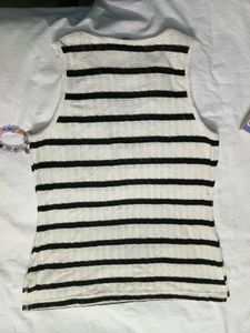 Women's crochet top