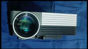 LED Mini Projector for Business &amp; Education