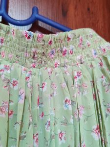Light Green Floral Pleated Skirt