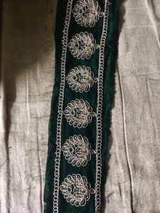 Elegant Emerald Green Lace