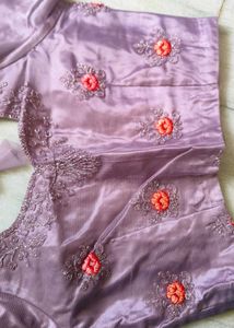 🪻 Beautiful Floral Embroidered Lehenga Choli