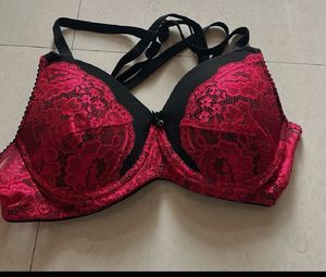 Clovia Pink Lace Bra - 36B