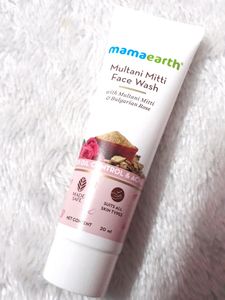 Mamaearth Multani Mitti Face Wash with Multan