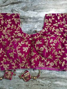 Magenta Velvet Blouse With Zari Embroidery
