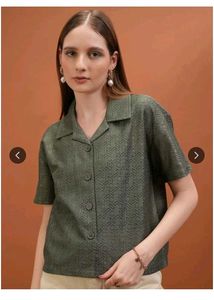 Stylish Green Textured Button-Up Top