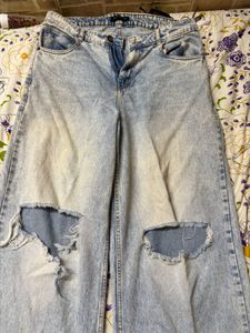 Trendy Acid Wash Distressed Wide Leg Jeans