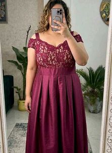 Elegant Burgundy Lace Off-Shoulder Gown