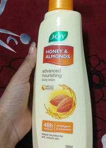 Joy Honey & Almonds Body Lotion