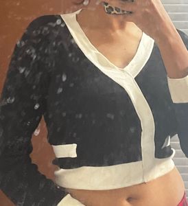 Chic Black &amp; White Cardigan