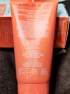 Seal Pack Foxtale Super Glow Face Wash