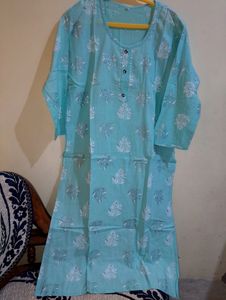 Women Kurta With Bottom Set