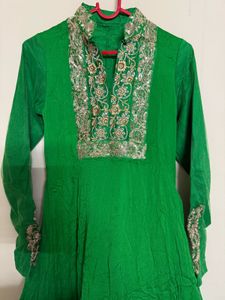 🆕 Green Embroidered Anarkali Suit