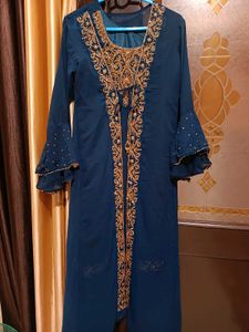 Embroidered 3 piece Teal Kurta Set