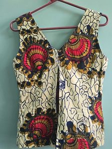 V-Neck Sleeveless Printed Top