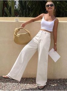 Wide Leg Jeans - Stylish &amp; Comfortable