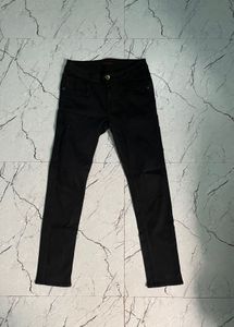 Flying MACHINE Black Skinny Fit Jeans