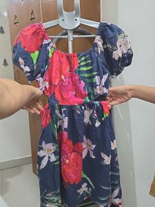 Chic Floral Print Off-Shoulder Dress