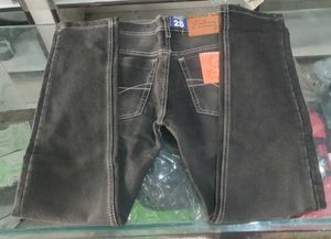 Stylish Black Jeans