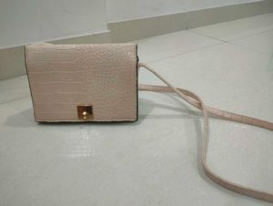 Primark Elegant Sling Bag 👜
