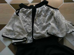 ADORABLE Dress 🖤 🤍2 Glass 🎁