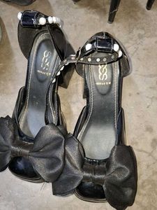 Black Bow Detail Heels
