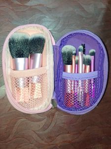 Mini Travel Makeup Brush Set