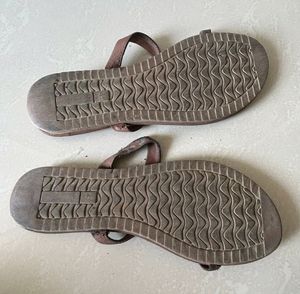 Brown Leather Thong Sandals